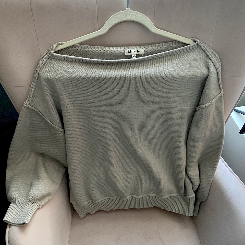 Miracle U.S.A Sweater